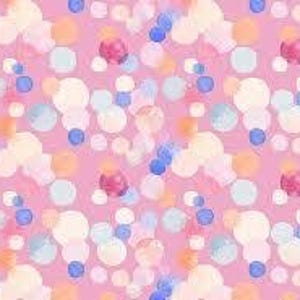 以下が含まれることがあります： ピンクの背景に、カラフルな円と点の繰り返しパターンがあります。円は青、ピンク、白、オレンジの色合いです。