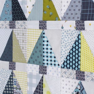 Projet de carte postale n° 18 - Demi-rectangles triangulaires - Motif et modèle