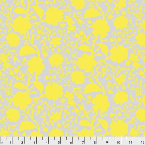 Tula Pink True Colors - PWTP149 Daisy - 1/2 yard