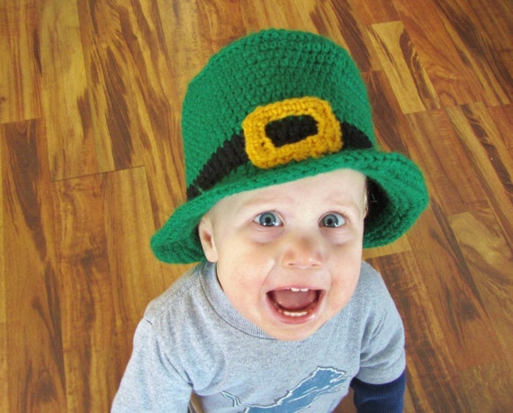 notre dame crochet hat