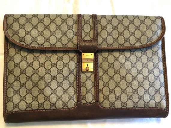 gucci document holder