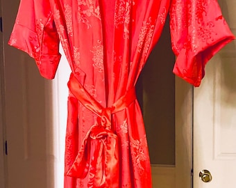 RED 1960s HONG KONG red silk brocade robe