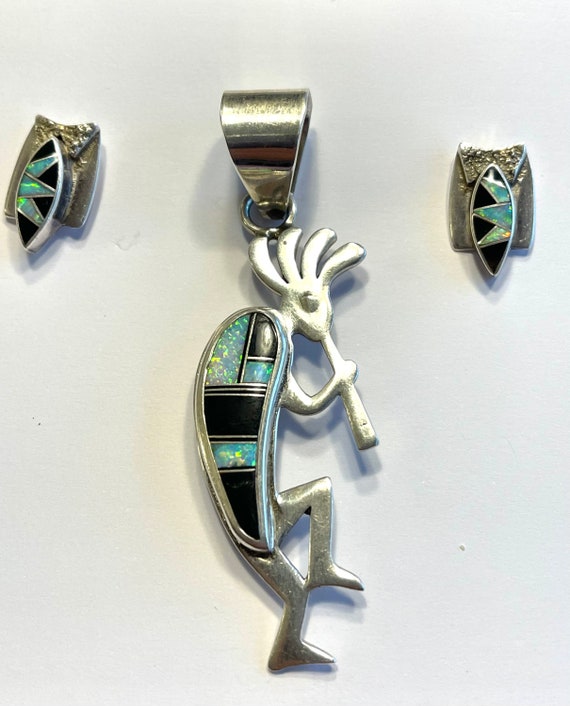 NAVAJO KOKOPELLI opal and onyx pendant and earring