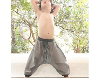 Boy's saroual baggy , summer kid's harem pants,  sarouel chambray, grey, taupe, babies, boho, ethnic pants, boys Christmas gift,  Aummade