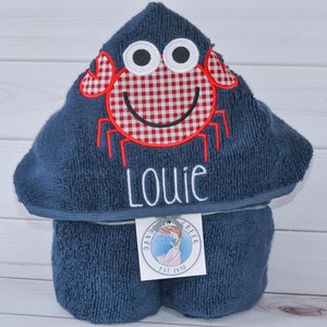 Hooded Towel - Crab Towel - Personalized Towels For Kids - Kids Beach Towel - Kids Bath Towel - Boys Birthday  Gift - Personalized Gift