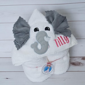 Personalized Hooded Towel - Hooded Towel For Baby - Toddler Towel - Kids Bath Towel - Elephant Towel - Hooded Bath Towel - Kids Beach Towel