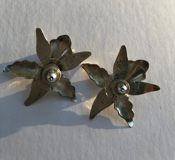 Vintage Sterling Silver Lily Earrings - image 4