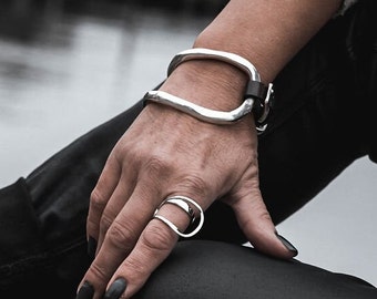 Bold metal and leather bracelet, Uno de 50 style bracelet, Unisex edgy and unique Jewelry