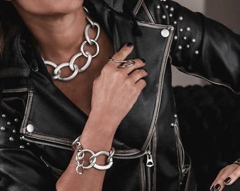 Chunky Black Link Bracelet - Women Accessories Chunky Black Link Bracelet: Unisex Plastic Chain Jewelry - Etsy main image 3