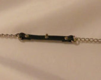 Leather Leash With Chain 30 inches With 3 1/2 inch Spikes (Bondage)