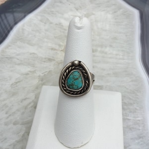 Western turquoise ring, Sterling Silver, Navajo design, size 7 1/4