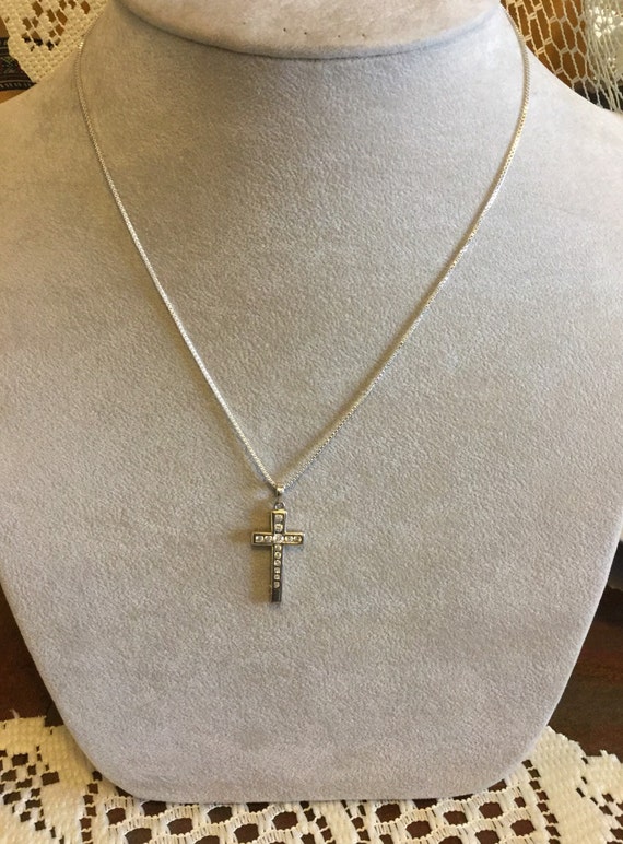 Sterling silver cross, sparkling CZ’s - image 3