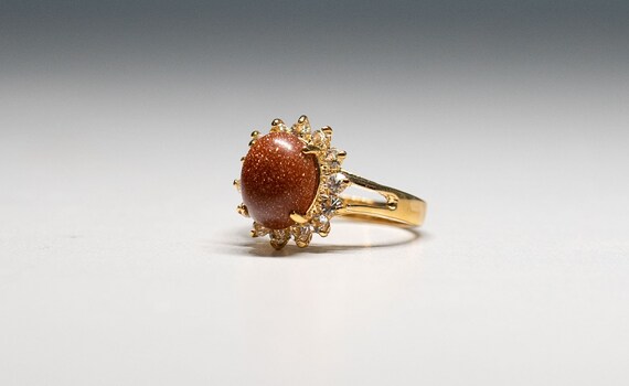 Gold Brown Sunstone Cocktail Ring Size 7 Oval Cut… - image 5