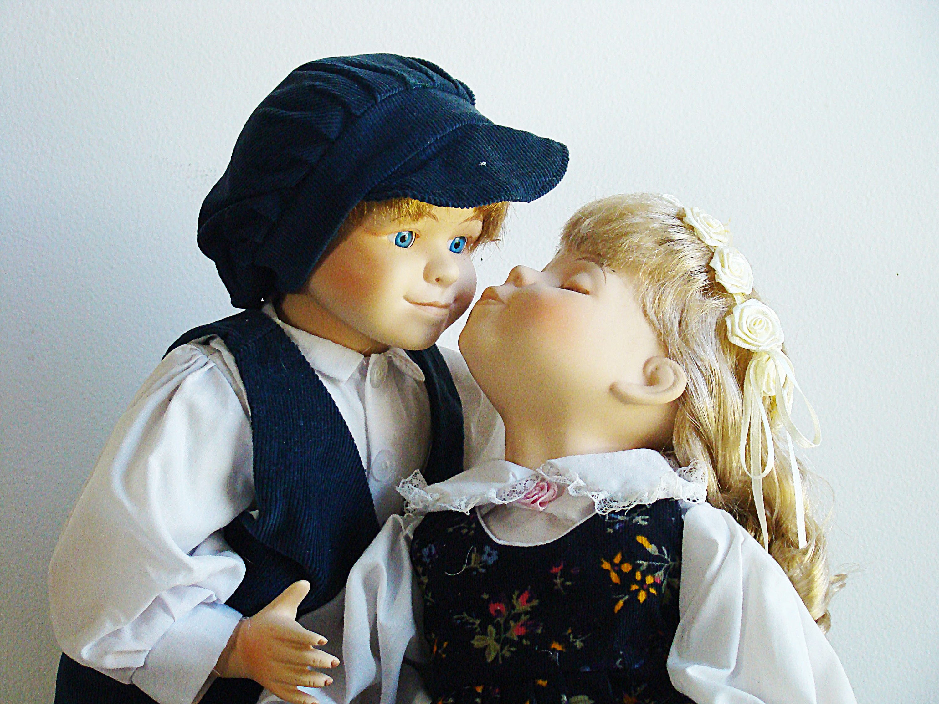 Vintage Kissing Boy And Girl Porcelain Doll Set 1st KissPair Etsy