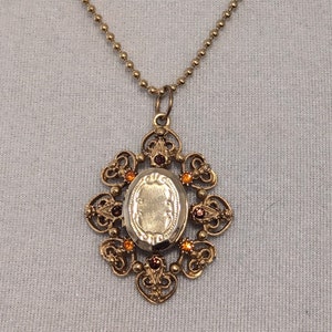 Vintage Florenza Locket Necklace, Etruscan Revival Filigree Pendant & Necklace 19” Signed