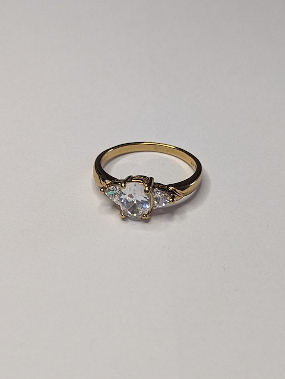 AVON Classic CZ Ring Cluster Solitaire Ring Size … - image 4