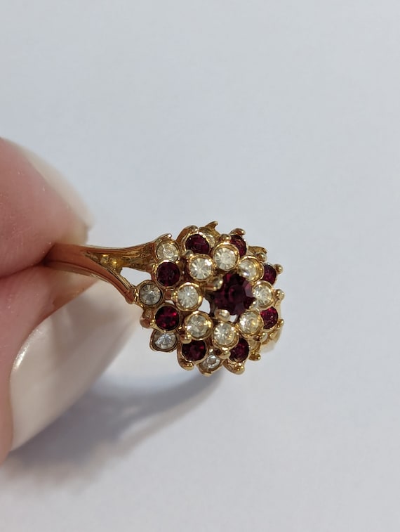 Garnet Layered Flower Ring 14KT Yellow Gold HGE Ga