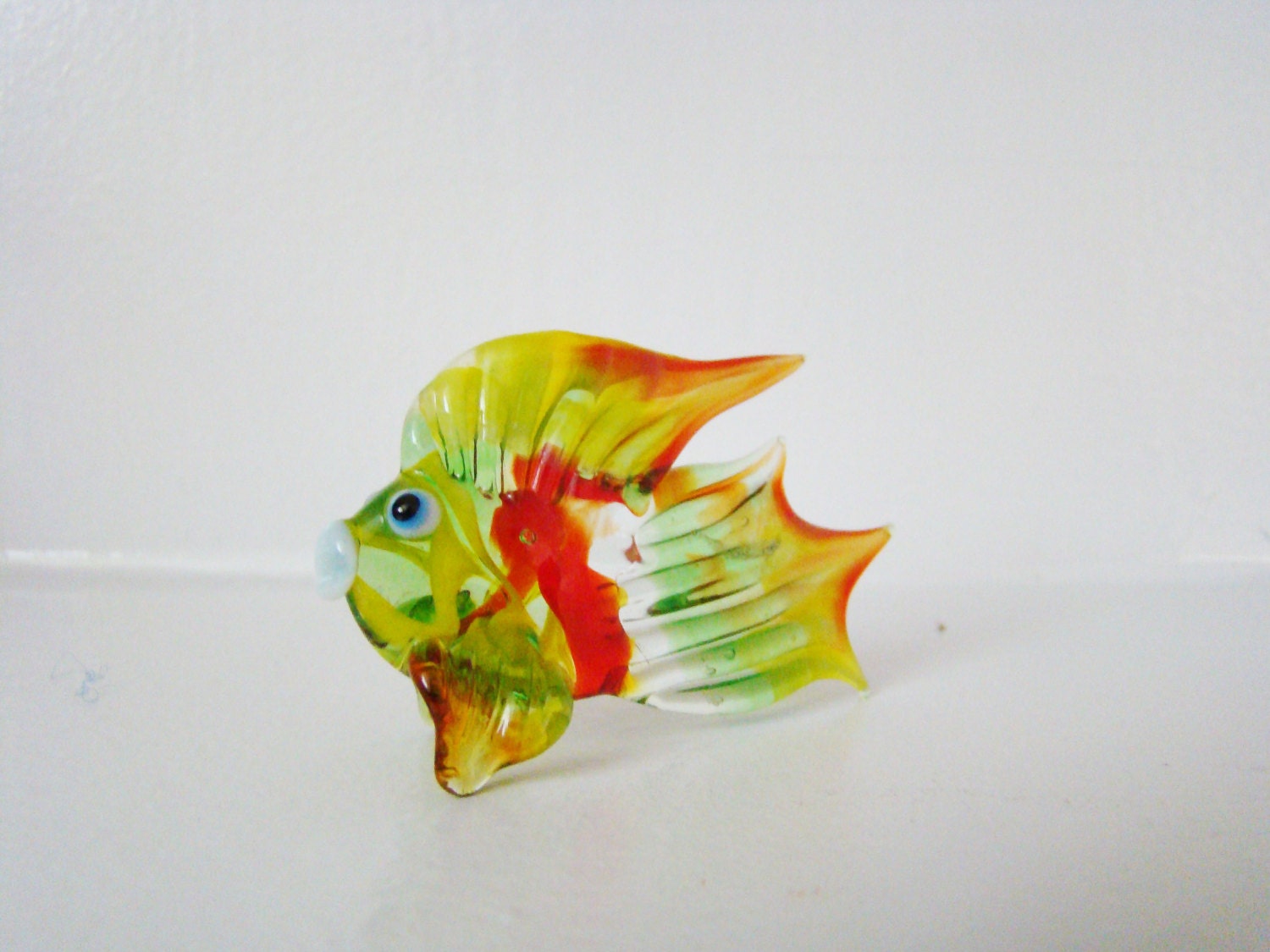 BLOWN GLASS Fish Angelfish Sculpture Lampwork HANDMADE Figurine BLOWN GLASS Fish Angelfish Sculpture Lampwork HANDMADE Figurine