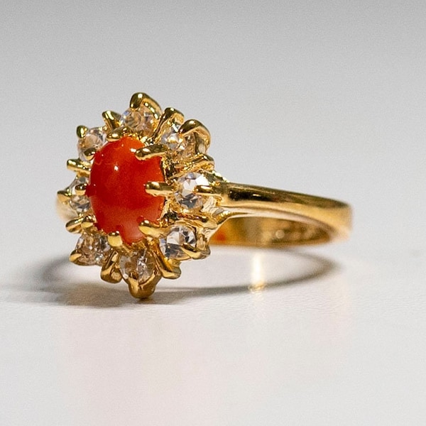 Carnelian & CZ Ring 18Kt HGE Yellow Gold Carnelian Cocktail Golden Ring, Size 7 Hallmarked