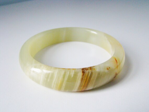Onyx bangle deals
