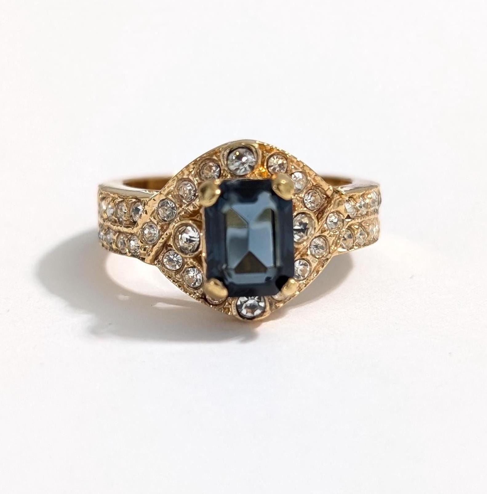 Vintage Signed Lind 14K HGE Yellow Gold Emerald Cut