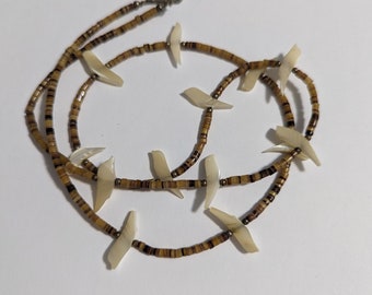 Vintage Fetish Heishi Mother of Pearl Bird Necklace  One Strands 25 Inches Long Navajo Heishi Beaded Fetish Necklace Carved Birds