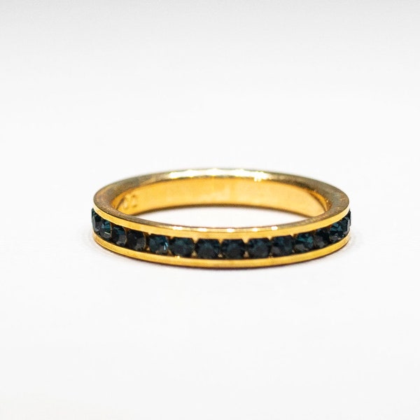 Vintage Simple Birthstone September Band with Sapphire Blue Crystals Ring 18Kt Gold HGE Electroplated Yellow Gold Size 9
