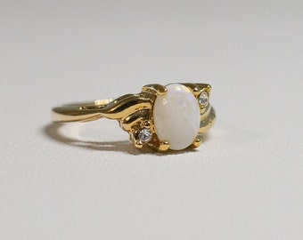 Vintage Opalite & CZ Cubic Zirconia Rhinestone Ring 14KT Gold HGE Size 6 Estate Jewelry