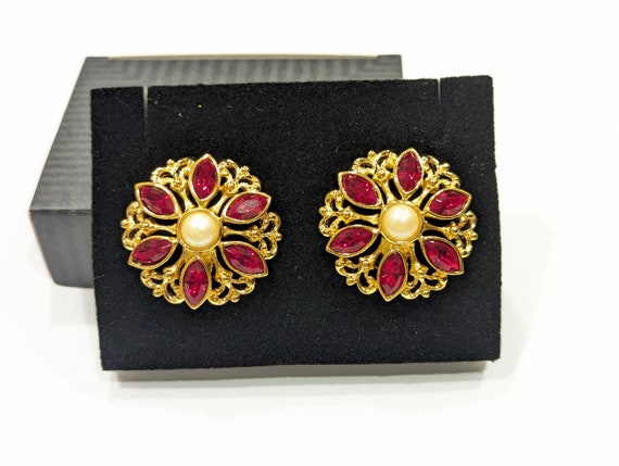 Signed Avon Earrings Very Rare Avon Embellished F… - image 7