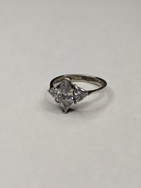 AVON Sterling CZ Marquis Ring Cluster Solitaire R… - image 3