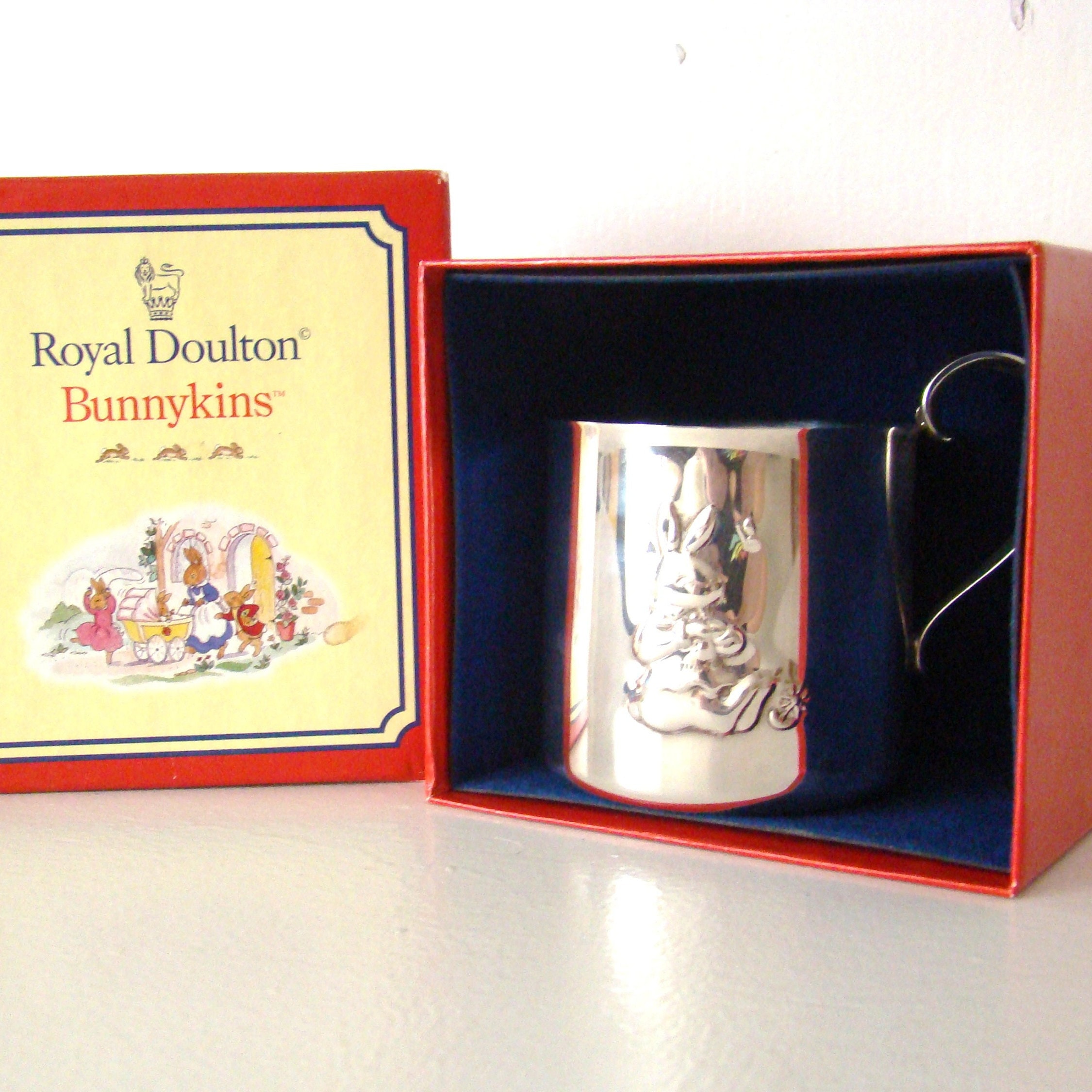 Bunnykins Mug Royal Doulton (RHA) Bunnykins Mug Royal Doulton (RHA)