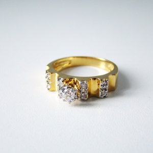 Vintage Swarovski Crystals Diamond Cut Ring Gold HGE Electroplated Yellow Gold Size 6 3/4 Estate Jewelry