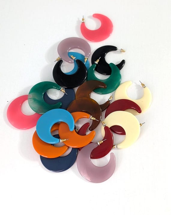 Kenneth Jay Lane KJL Lucite Crescent Hoop Earring… - image 2