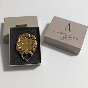 Collectible Avon Presidents Club Vintage Signed AVON 1991 Presidents Club Heart Our Tribute to You Brooch Pin New Old Stock 6