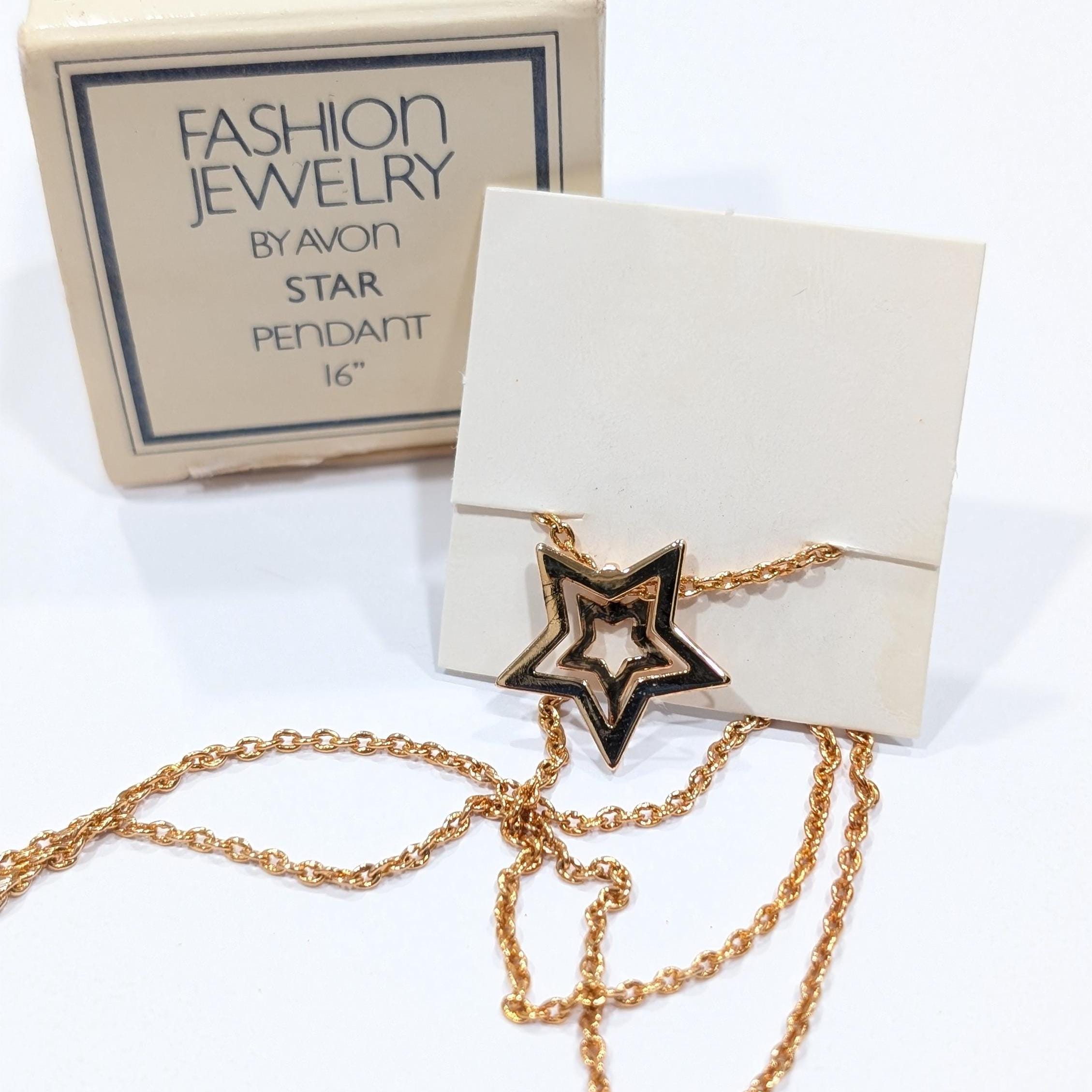 [Scudo] 韓国 Necklace★ Inside Vintage Star 1982 Fashion Jewelry by Avon Star Pendant & Chain Necklace