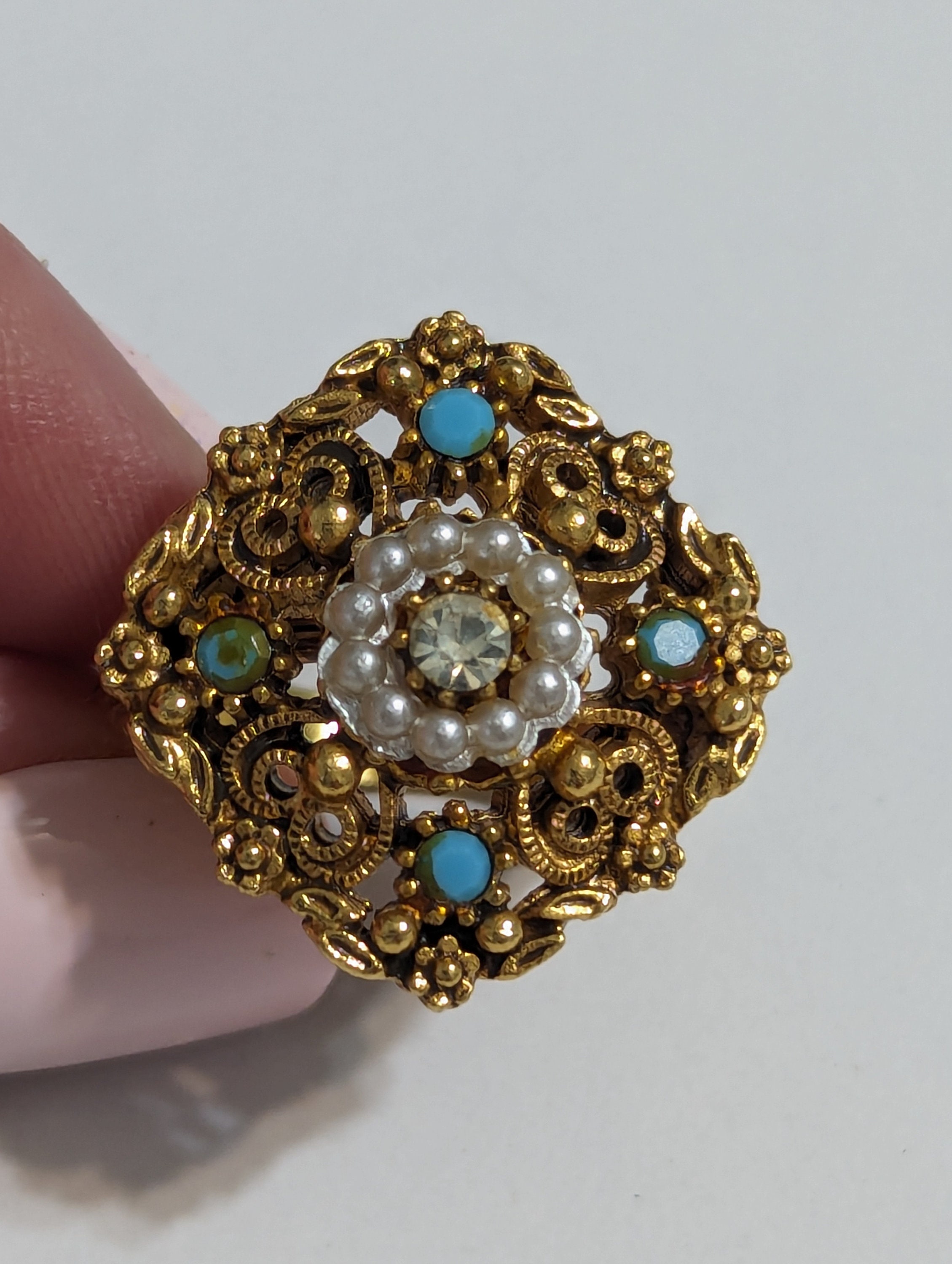 FLORENZA Antique Gold Filigree Ring: Pearl, Turquoise, Rhinestone