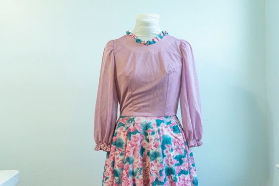 Vintage 1970s Women's Pale Pink Floral Secretary … - image 3