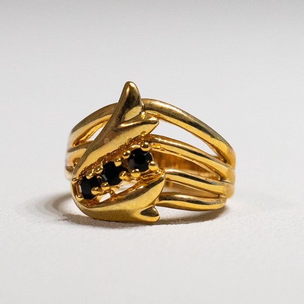 Dolphin Black Zircons Ring 18Kt Yellow Gold HGE Size 6 1/4 Hallmarked