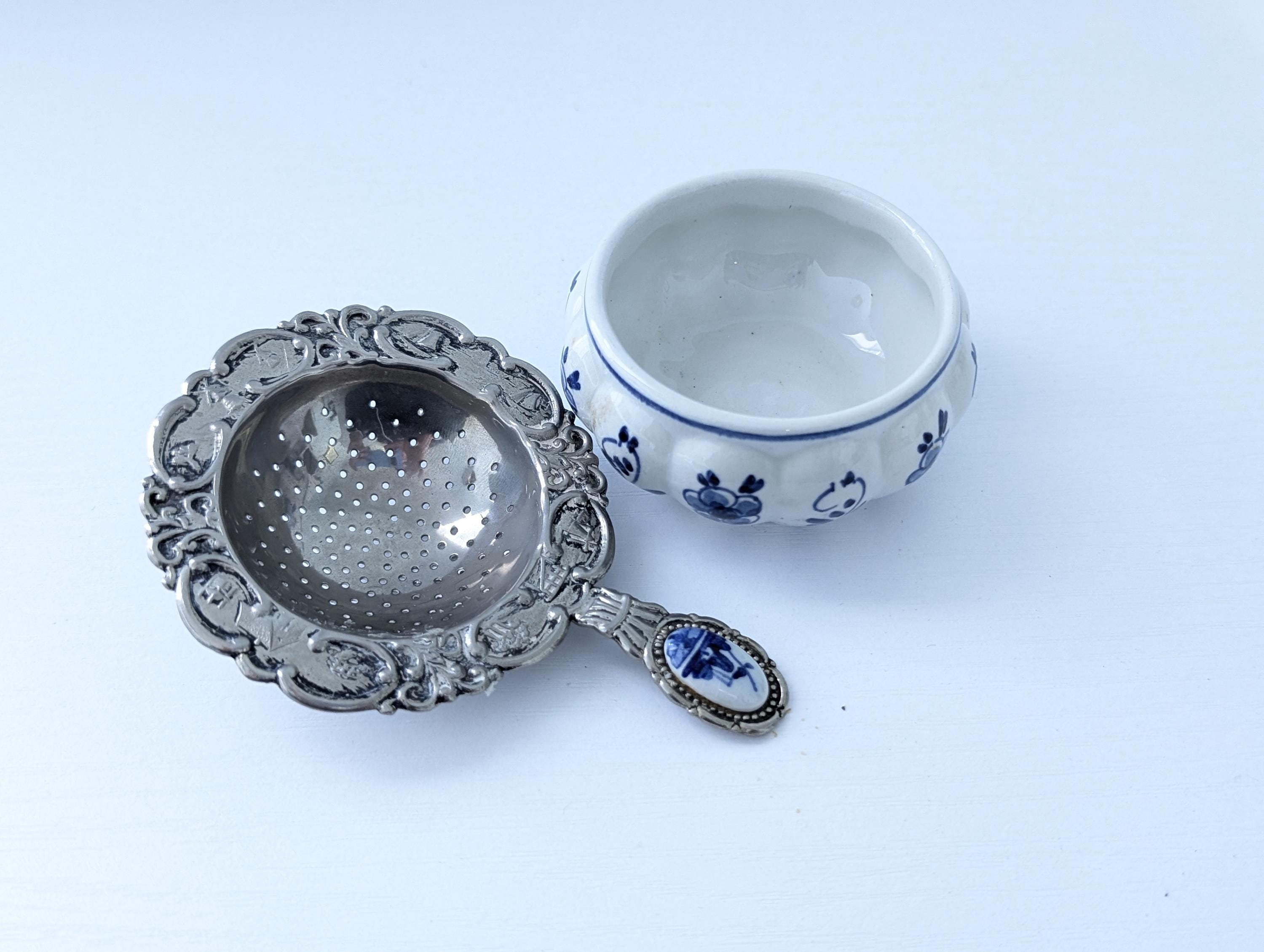 Vintage Delft Blue Floral Holland Tea Strainer With Porcelain