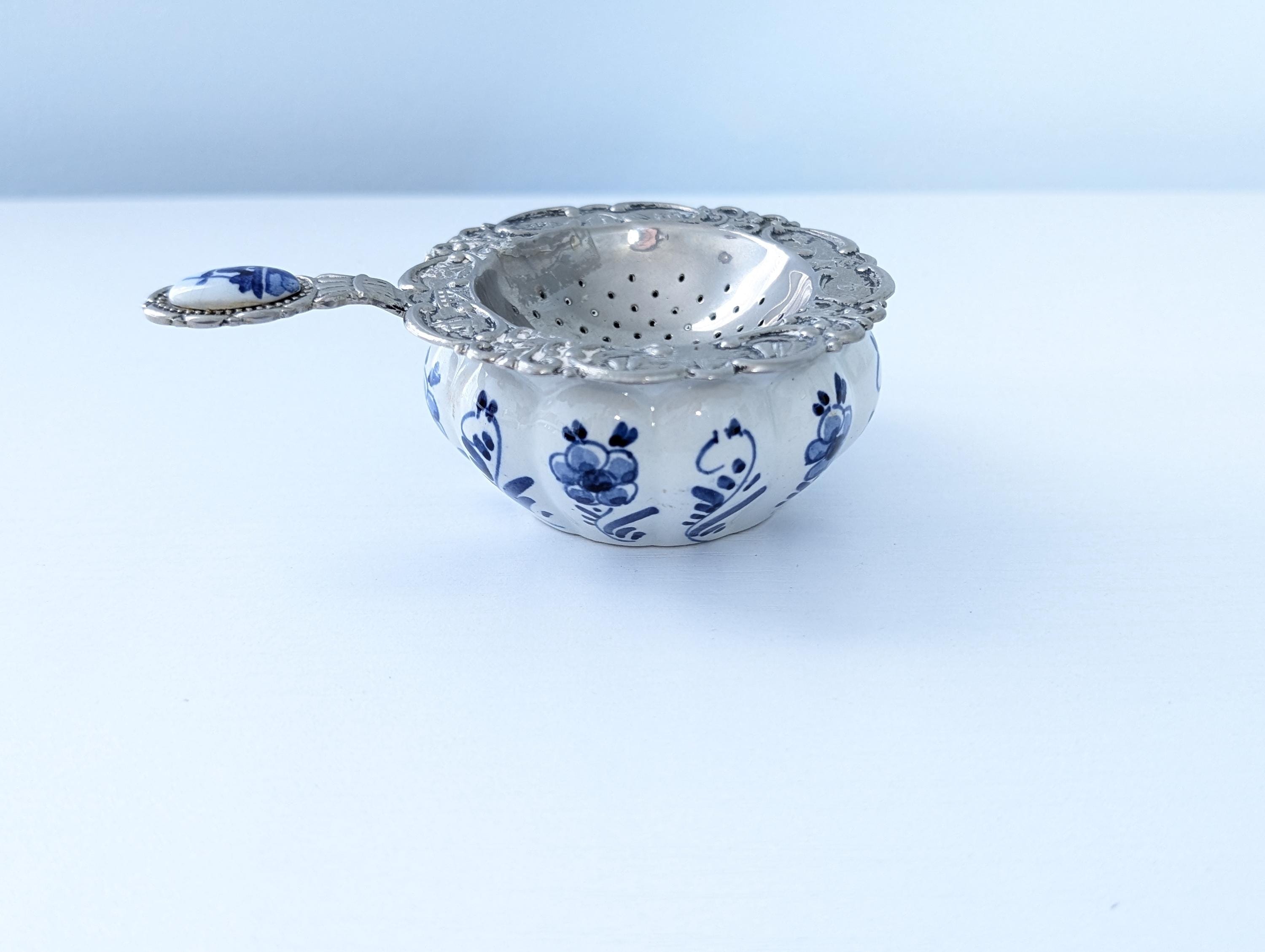 Vintage Delft Blue Floral Holland Tea Strainer With Porcelain