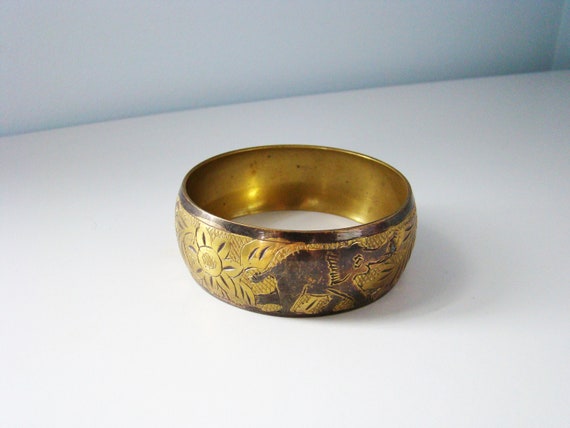 Vintage Solid Brass Elephant Bangle: Engraved Boh… - image 3