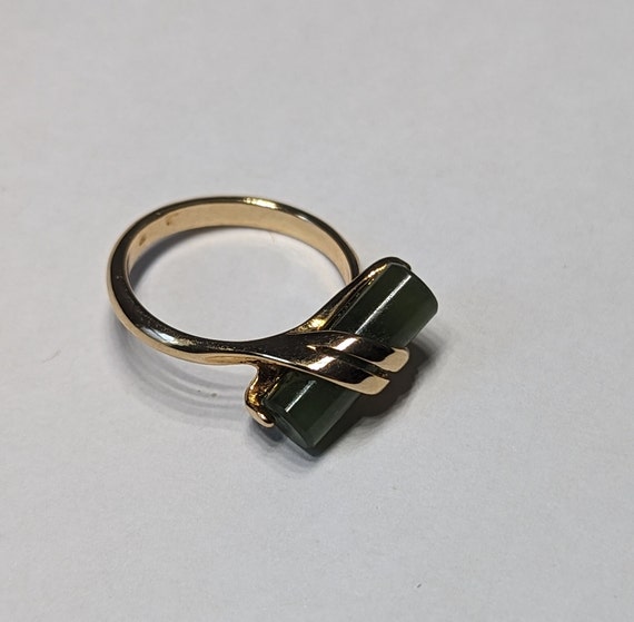 Avon Sterling Silver Amethyst Ring, Vintage Sterling Silver and Emerald Cut  Amethyst Ring, Ring Size 5 - Etsy