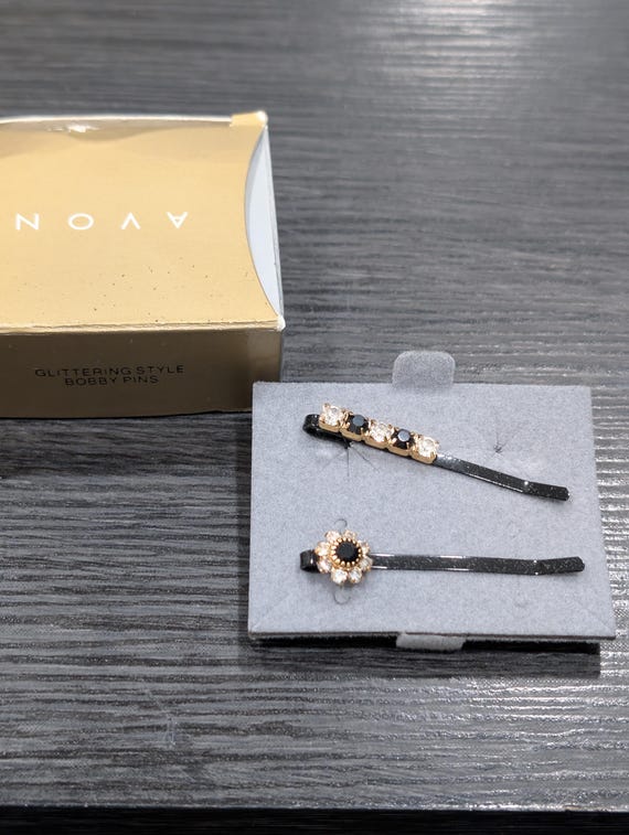 新品　ヘアピン　ブラック ANEMONE】スタッズスクエアヘアピン[2本セット]｜アネモネ・シエナロゼ