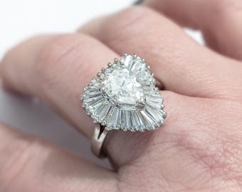 Elizabeth Taylor Avon Midnight Romance Heart CZ Ring - Size 10, 1996 Collectible