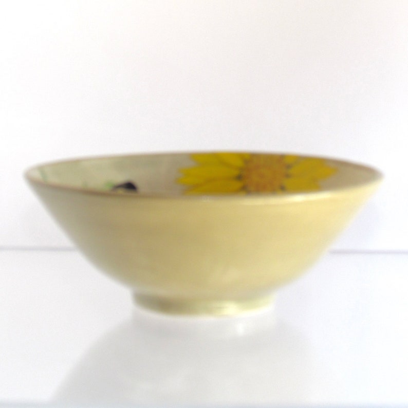 Porcelain Bowl with Swallowtail Butterfly image 5