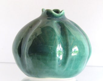 Vase with Pomegranate Shape