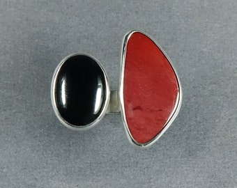 Mookaite and Onxy Floating Twin Stone Statement ring in Sterling