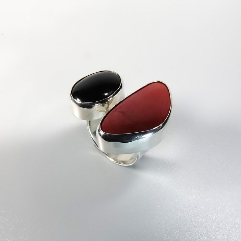 Mookaite and Onxy Floating Twin Stone Statement ring in Sterling