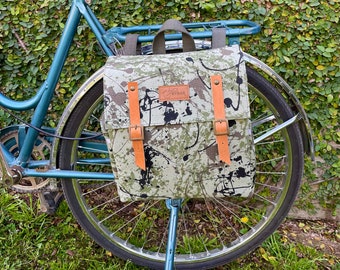 Bicycle pannier/green pannier/bicycle messenger/green bag/ bicycle accessories/green messenger/ bicycle bag