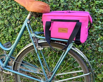 Magui Bolsa baúl rosa- Bolsa impermeable para bicicleta Rosa